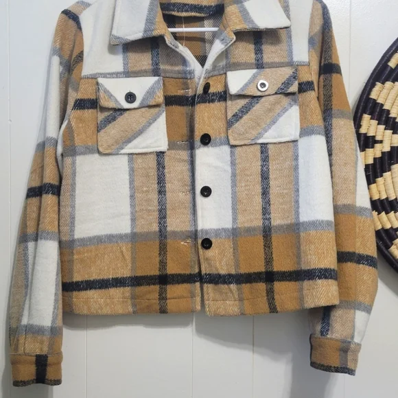 Plaid Cropped jacket - Picture 1 of 3